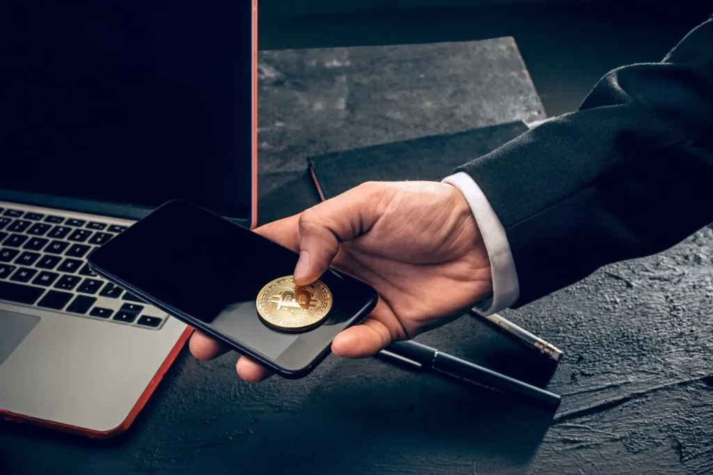 Weird Flex But Okay: How Crypto Payments Impact a Global Workforce